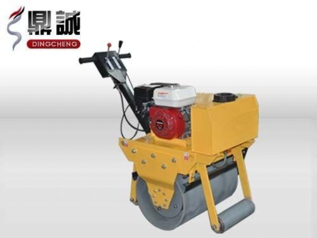 點擊查看詳細信息<br>標題：輕型手扶式單鋼輪壓路機 閱讀次數：12514
