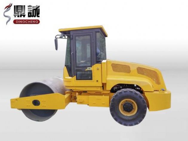 點擊查看詳細信息<br>標題：6噸單鋼輪振動壓路機 閱讀次數：13158