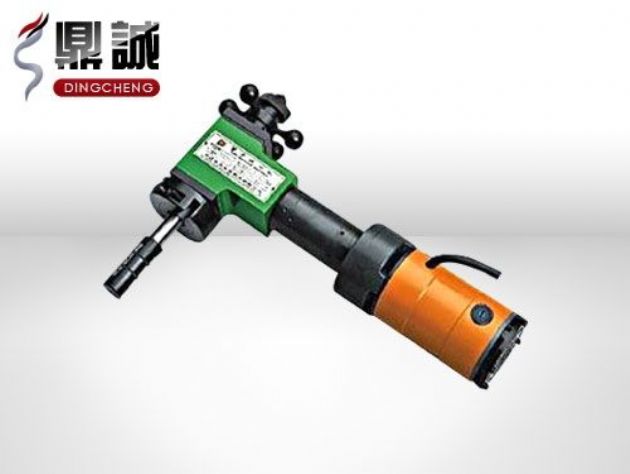 點擊查看詳細信息<br>標題：T型內漲式管子坡口機 閱讀次數：4392